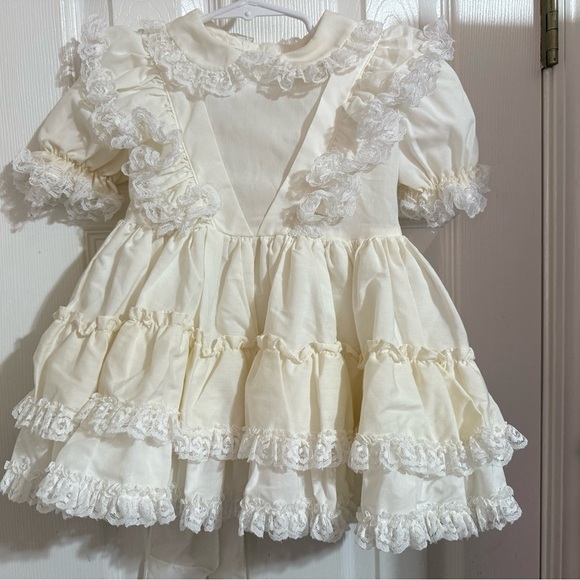 Vintage Miss Quality Ivory Lace & Ruffles Full Circle Pageant Party Dress - Picture 2 of 9